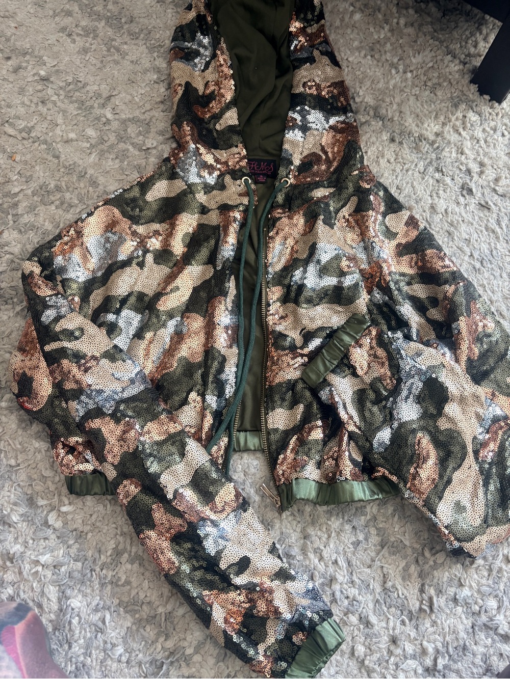 Hot Miami Styles Sequin Camo Hooded Bomber Jacket - Olive/Gold/Silver